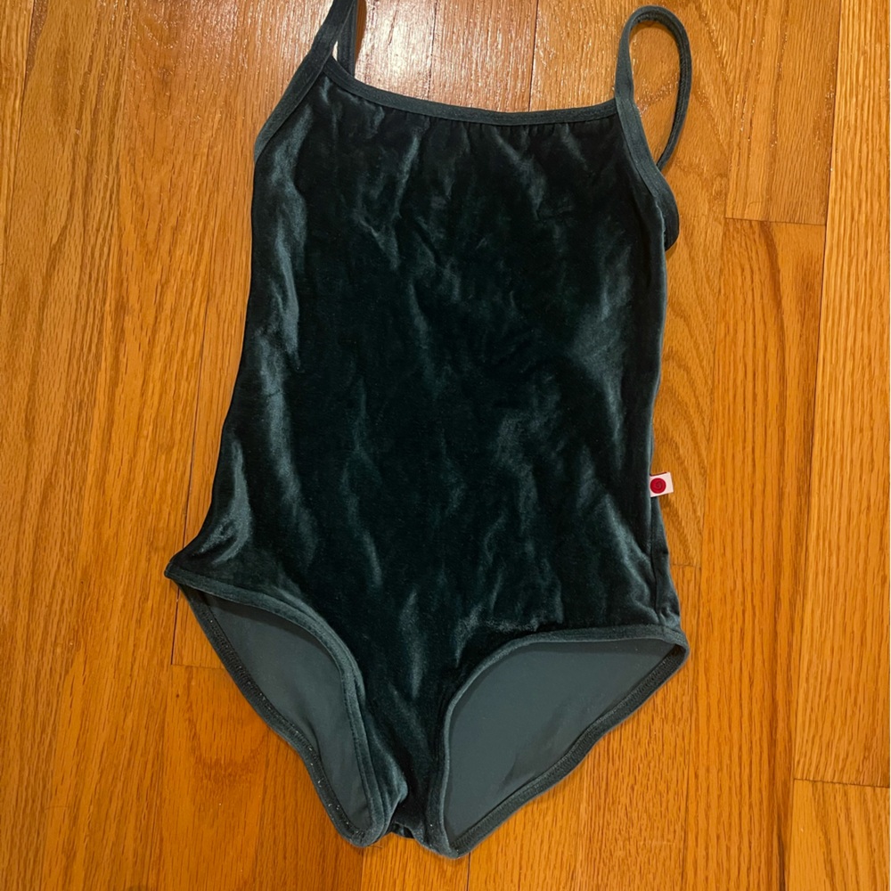 Yumiko leotard Kids Daniella size 10.  All Velvet Orbit Perfect Condition